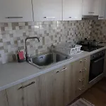 δ1 - τα του δασκάλου στα Apartment
