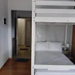 δ1 - τα του δασκάλου στα Apartment *