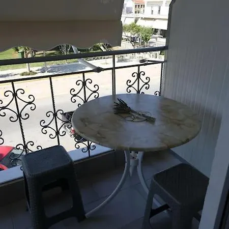 דירה δ1 - τα του δασκάλου στα