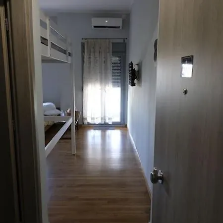 δ1 - τα του δασκάλου στα דירה פיליאטרה