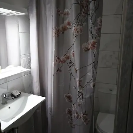 דירה δ1 - τα του δασκάλου στα